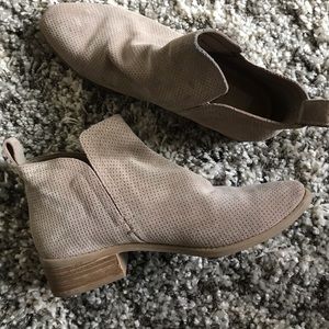 Dolce Vita Booties